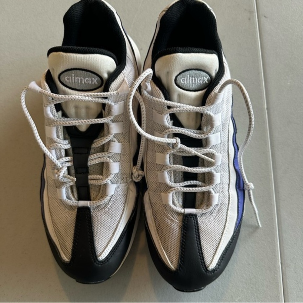 NIKE MEN AIR MAX 95 PERSIAN/WHITE/BLACK SIZE 10.5 (SEE PICS)